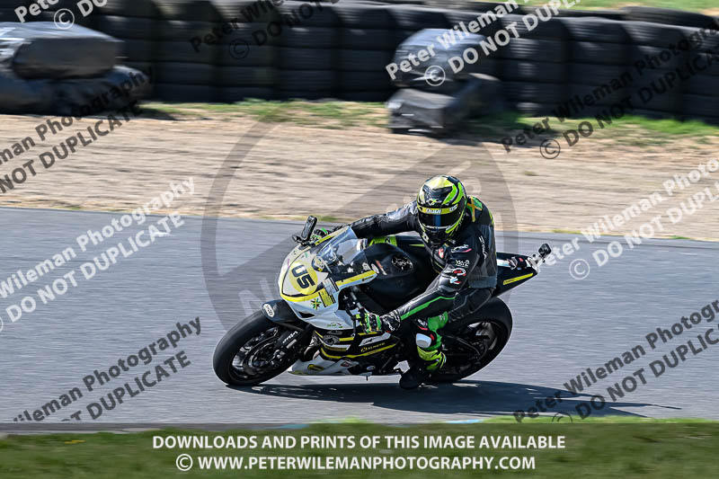 enduro digital images;event digital images;eventdigitalimages;lydden hill;lydden no limits trackday;lydden photographs;lydden trackday photographs;no limits trackdays;peter wileman photography;racing digital images;trackday digital images;trackday photos